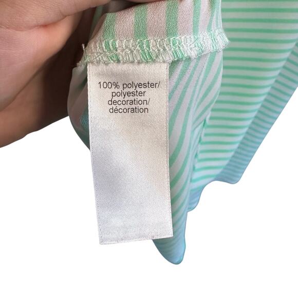 New Maurices green striped woven top size large - Picture 6 of 6